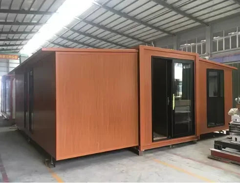Portable Mobile House Prefabricated Tiny Homes 40Ft Expandable Container with Bathroom Folding Home Hot Sale