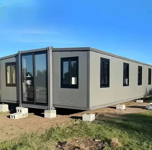 Portable Mobile House Prefabricated Tiny Homes 40Ft Expandable Container with Bathroom Folding Home Hot Sale