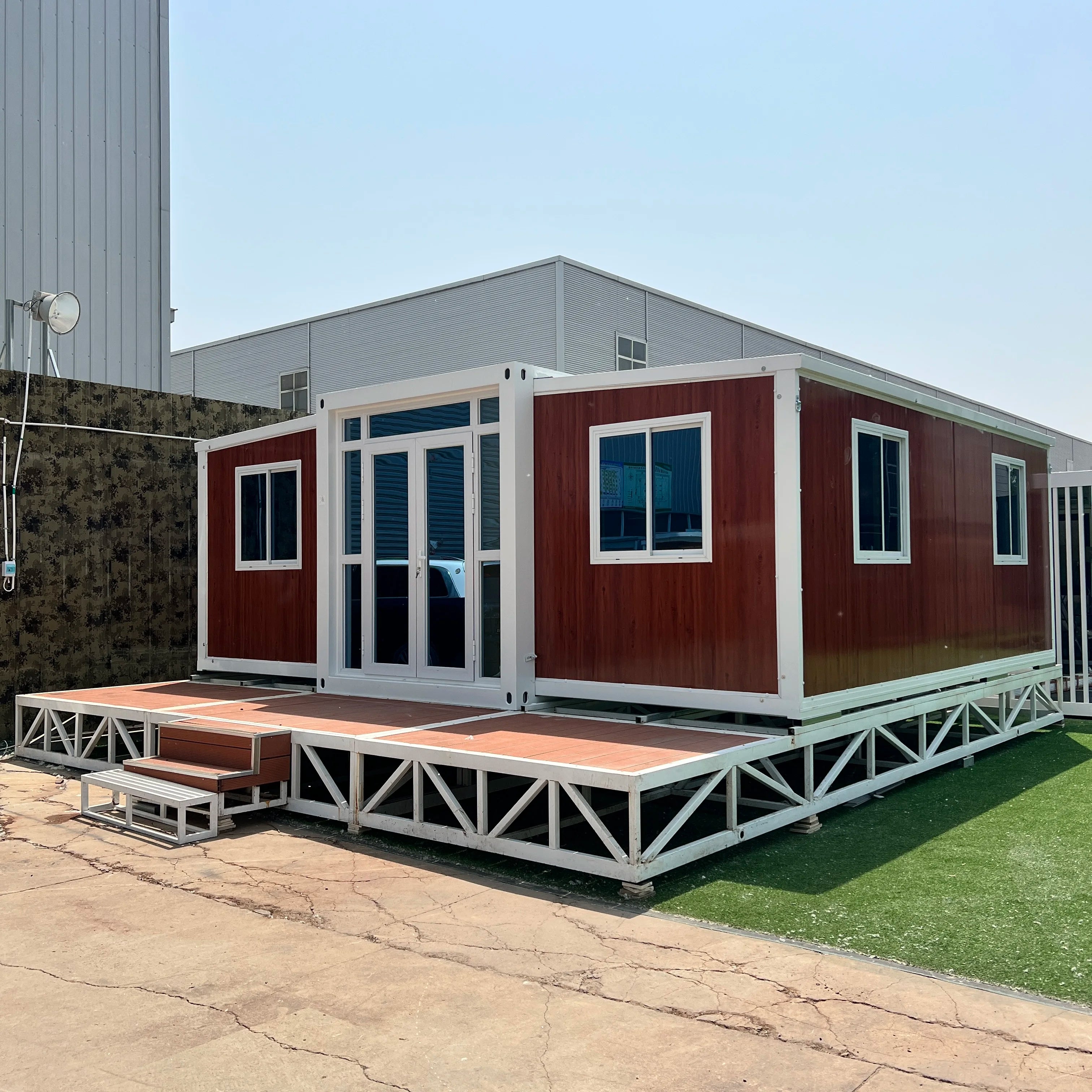 Customized Ready Made 3 Bedroom Prefabricated House Prefab Modular Homes Expandable Container House Tiny Houses